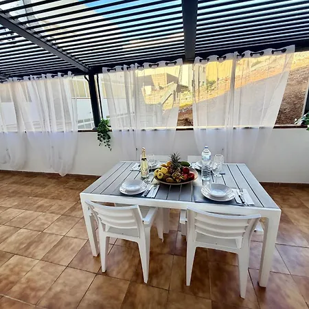 Cristianos Center Modern * Los Cristianos (Tenerife)
